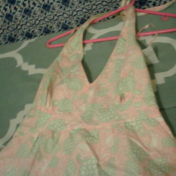 Vineyard Vibes Pineapple Smoothie - Picture 2 of 3